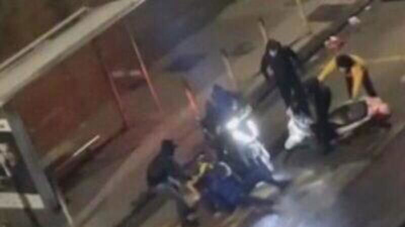 Napoli: aggredirono rider rubandogli lo scooter, maxi condanna per tre minorenni