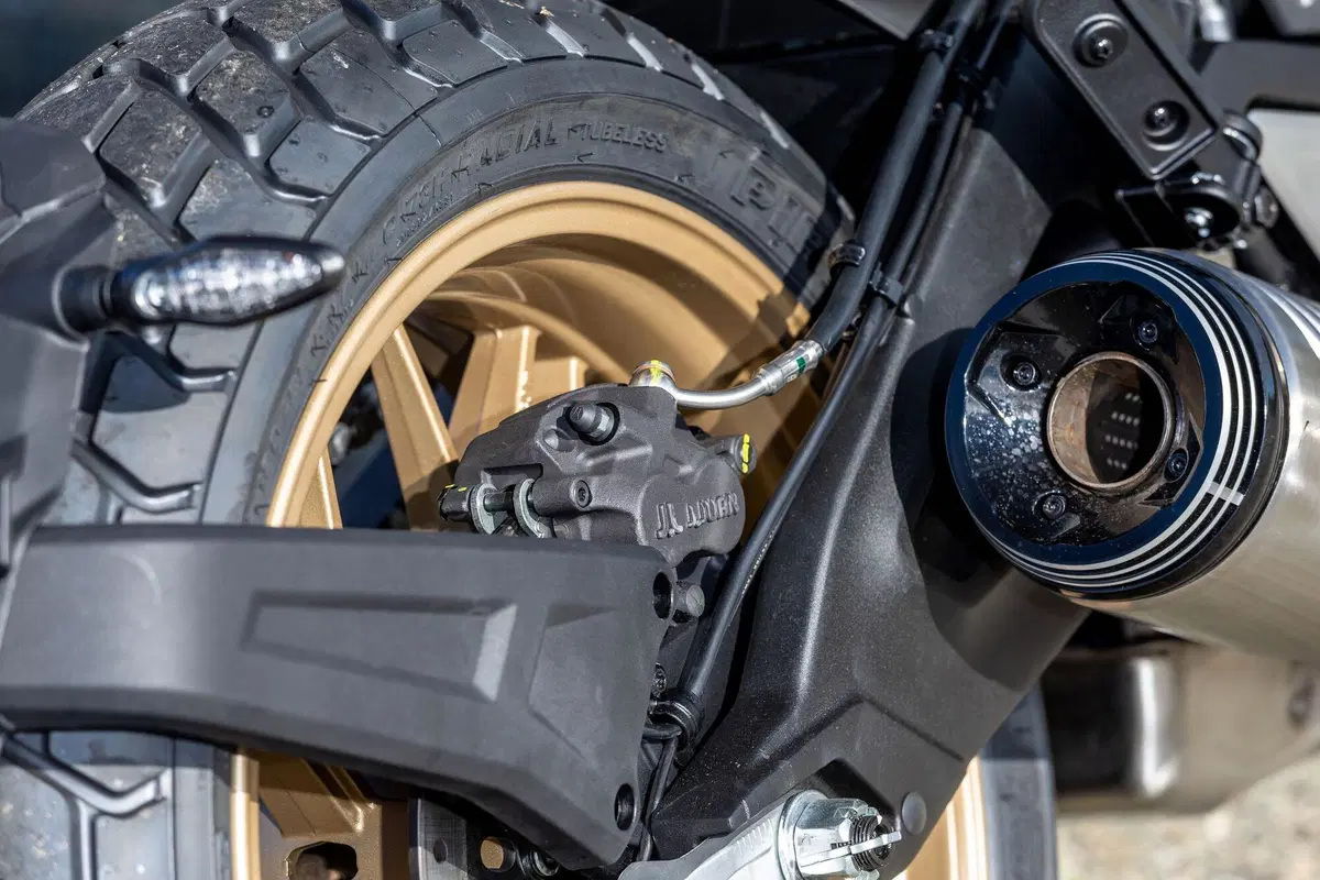 CFMOTO 700 CL-X  (4)