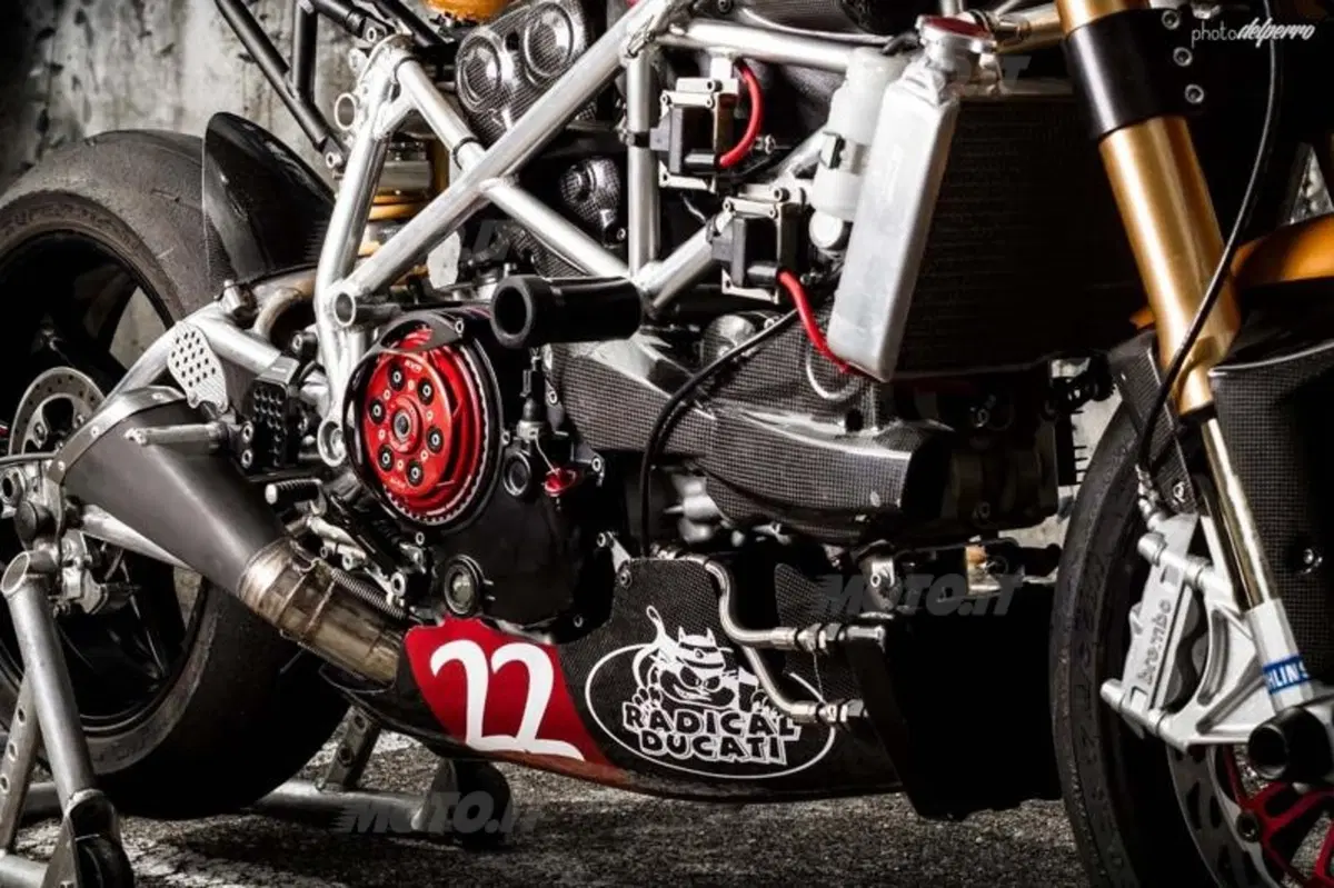 Radical Ducati Matador (2)