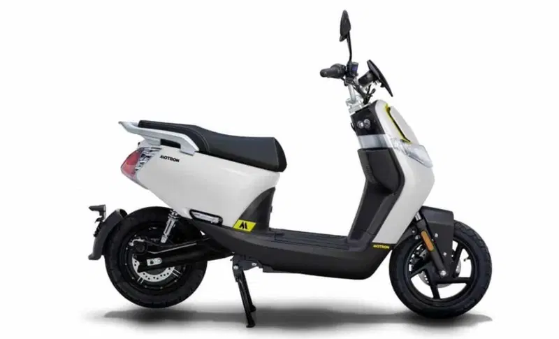 Motron Motorcycles Whizz (2021 - 26) (4)