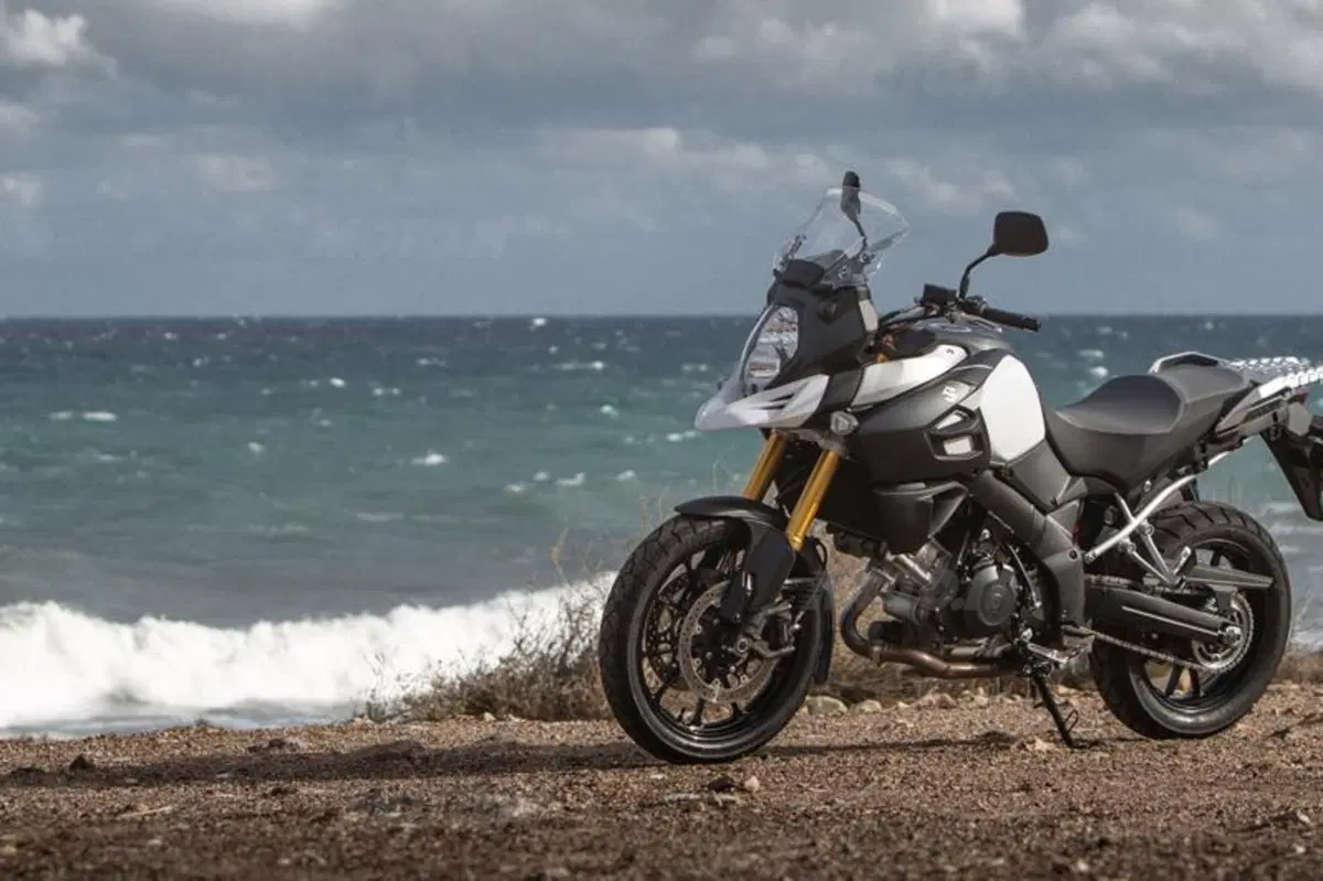 Suzuki V-Strom 1000 ABS  (24)