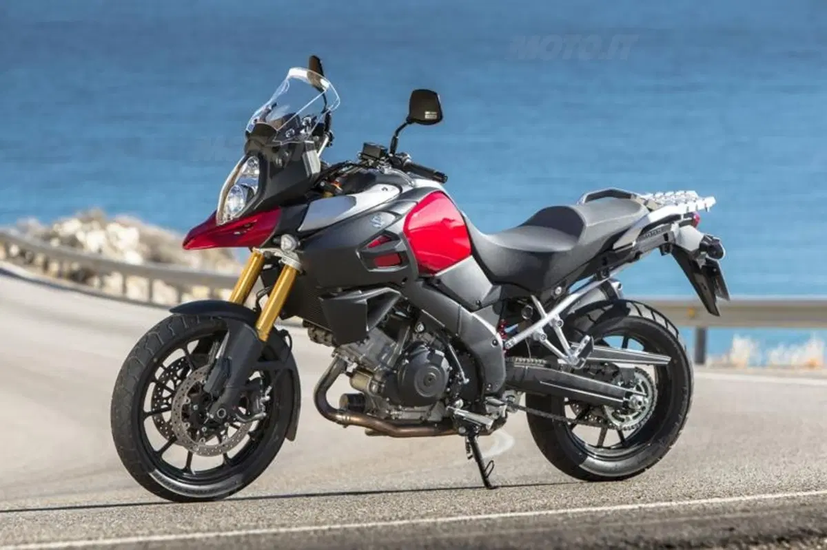 Suzuki V-Strom 1000 ABS  (30)
