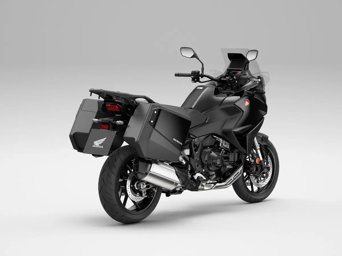 La Honda NT1100 e i modelli Honda che l'hanno preceduta (10)