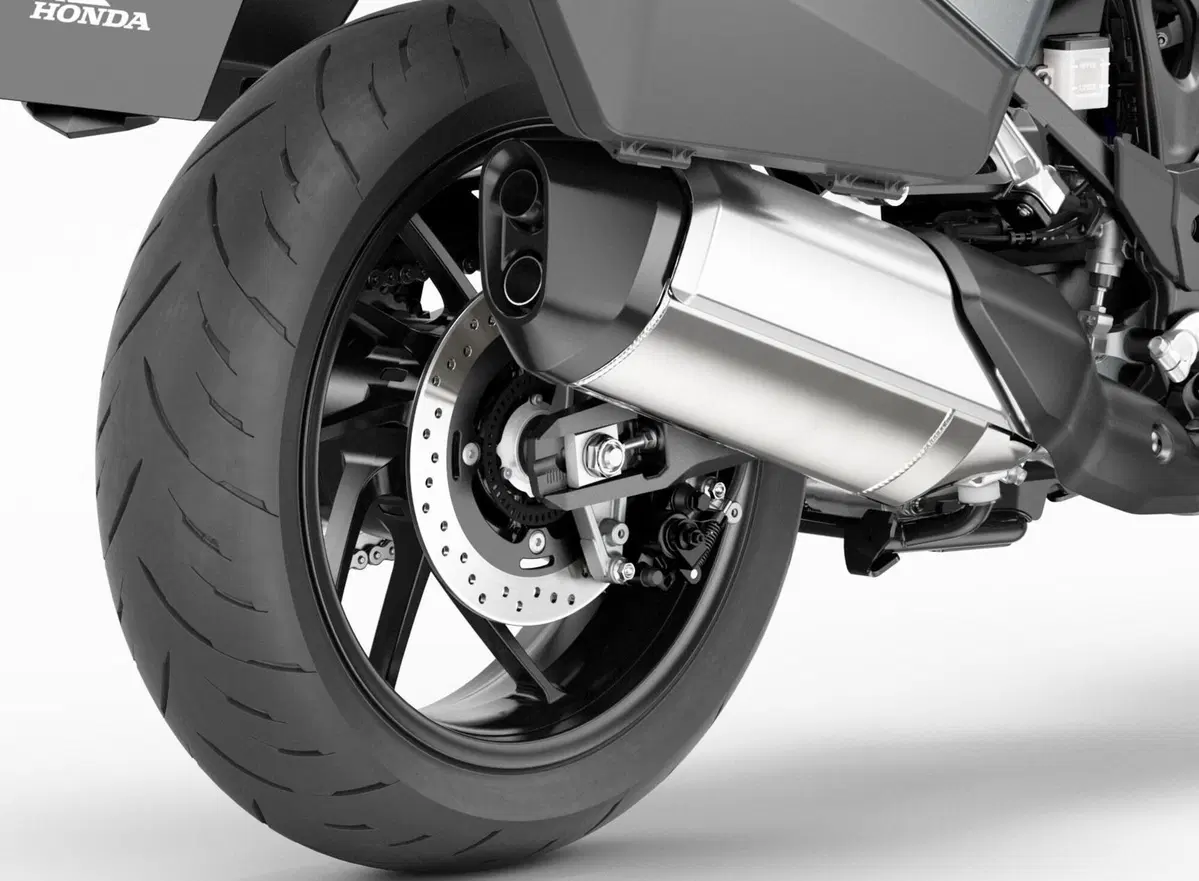 La Honda NT1100 e i modelli Honda che l'hanno preceduta (13)