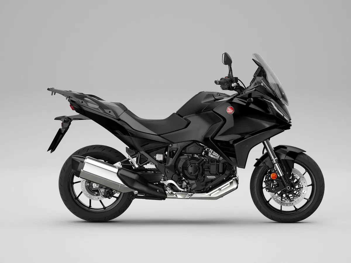 La Honda NT1100 e i modelli Honda che l'hanno preceduta (16)