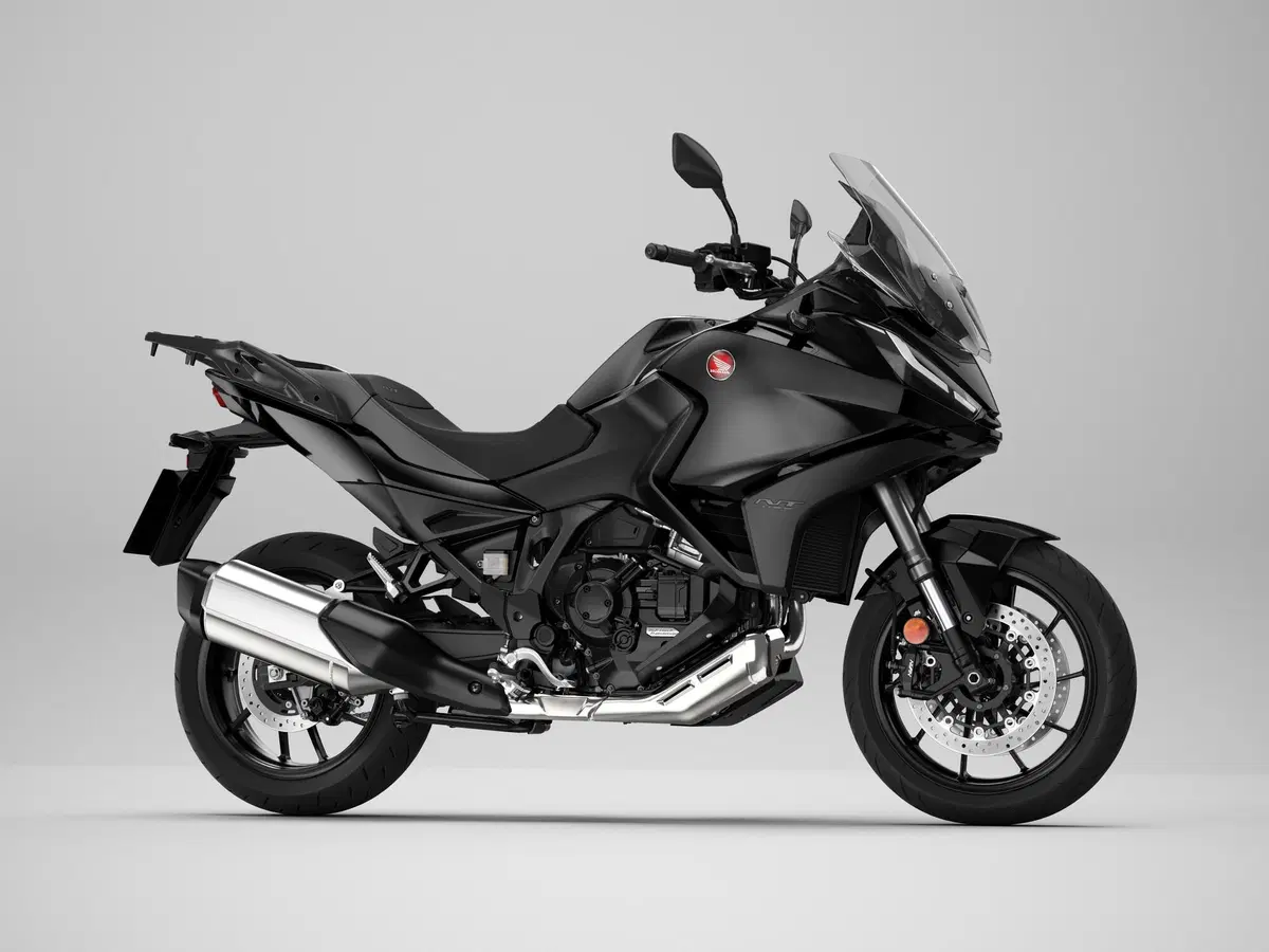 La Honda NT1100 e i modelli Honda che l'hanno preceduta (22)