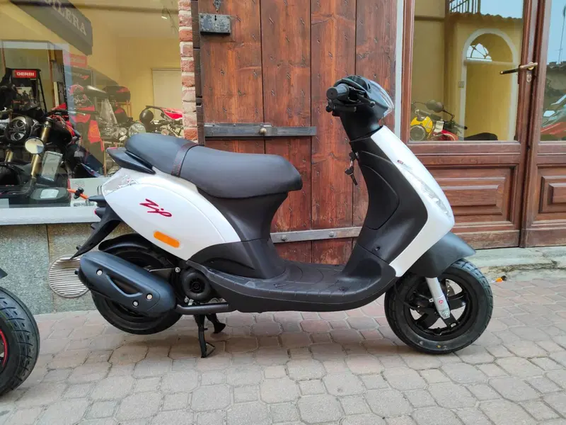 Piaggio Zip 50 4T (2021 - 25)