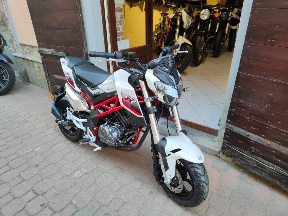 Benelli Tornado Naked T 125 (2022 - 24) (3)