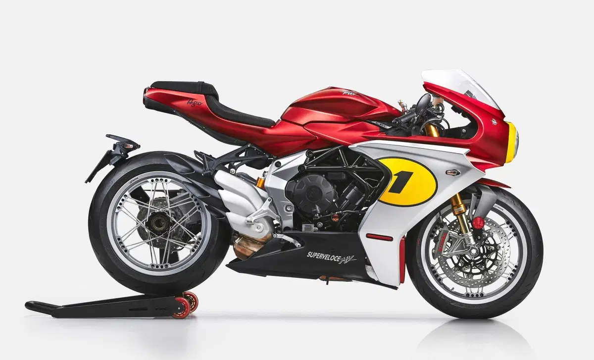 MV Agusta Superveloce 800 Superveloce 800 Ago (2021 - 23) (2)