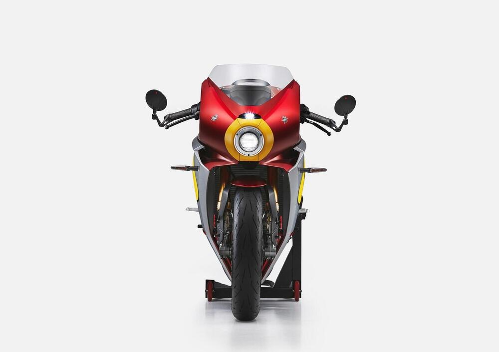 MV Agusta Superveloce 800 Ago (2021 - 23) (3)