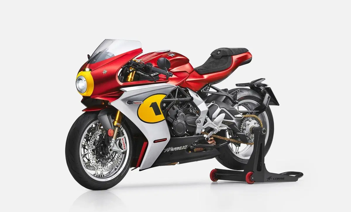 MV Agusta Superveloce 800 Superveloce 800 Ago (2021 - 23) (4)