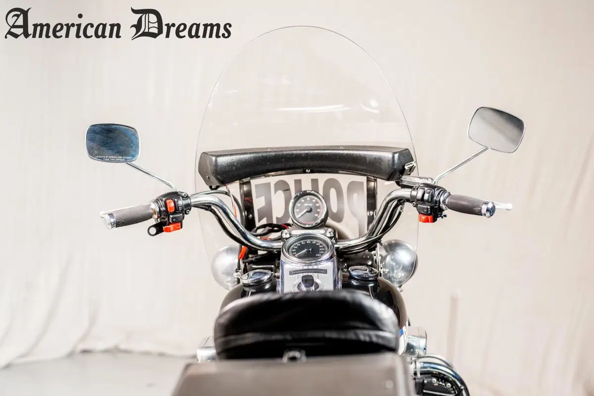 Harley-Davidson 1690 Road King (2008 - 09) - FLHR (17)