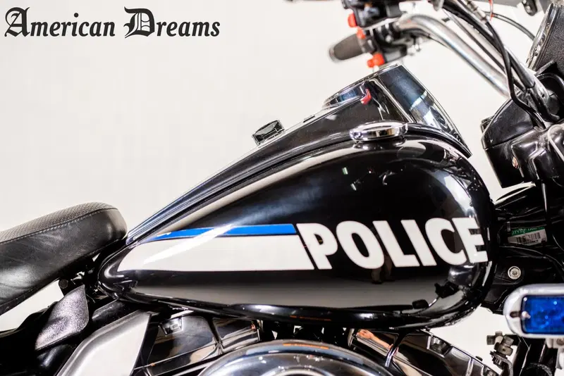 Harley-Davidson 1690 Road King (2008 - 09) - FLHR (8)