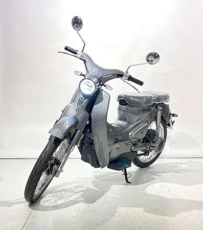 Motron Motorcycles Cubertino (2021 - 24) (2)