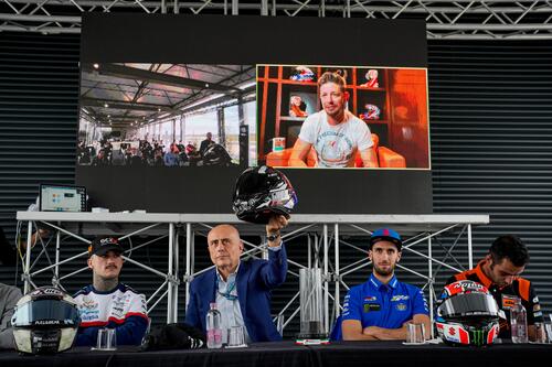 Nolan presenta una nuova livrea dedicata a Casey Stoner (2)