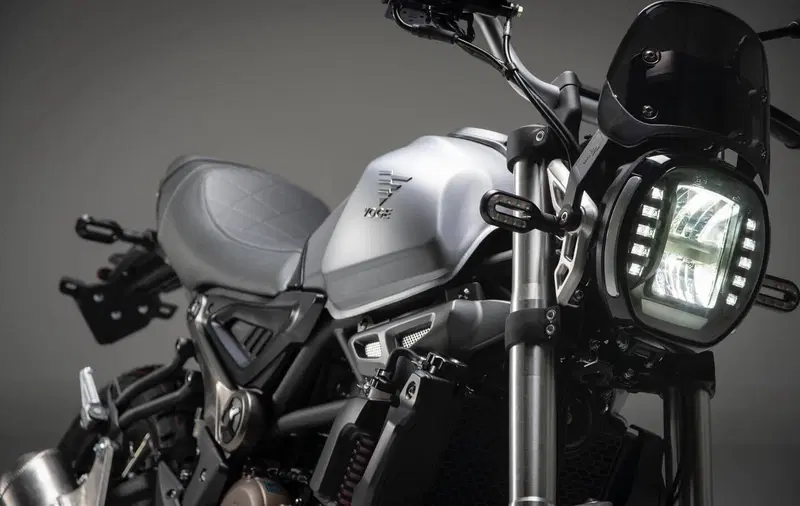 Voge Trofeo 300ACX Scrambler (2021 - 26) (5)