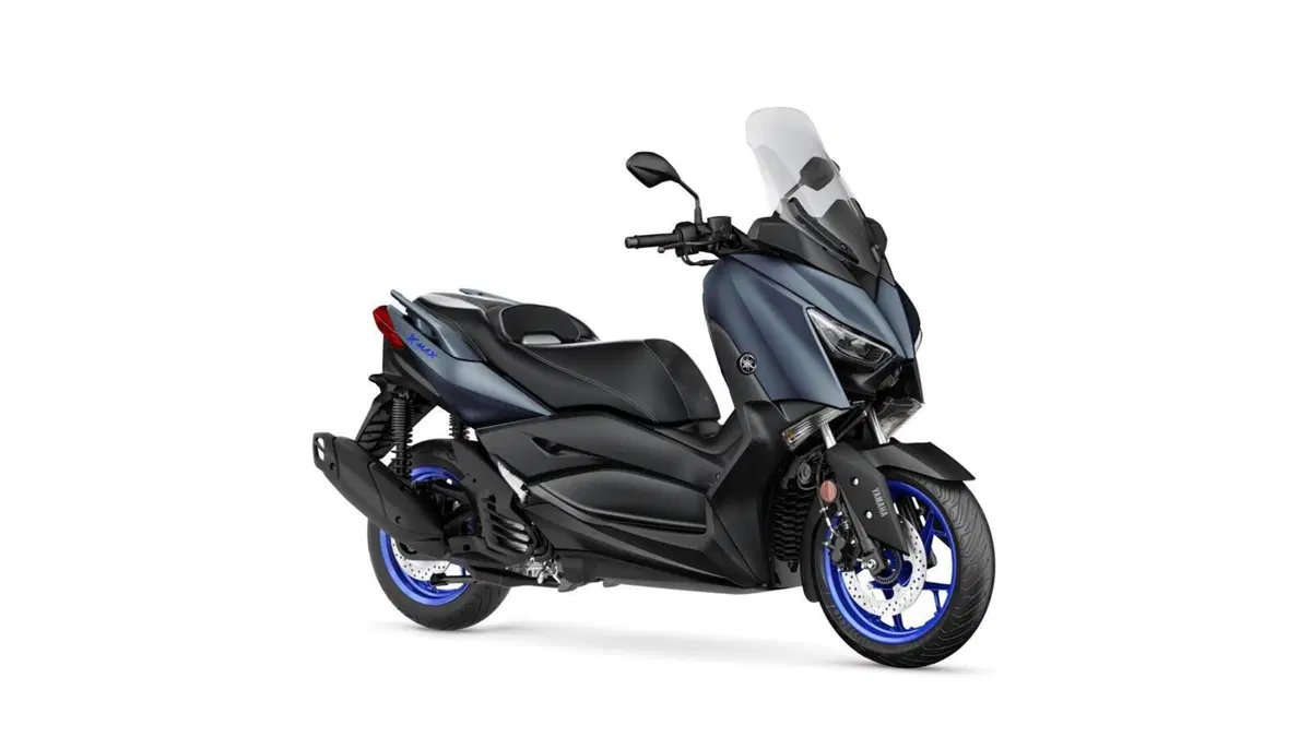 Yamaha: nuovi colori 2022 per NMAX 125 e 155, XMAX 300 e 125, Tricity 300 e D'elight 125 (3)
