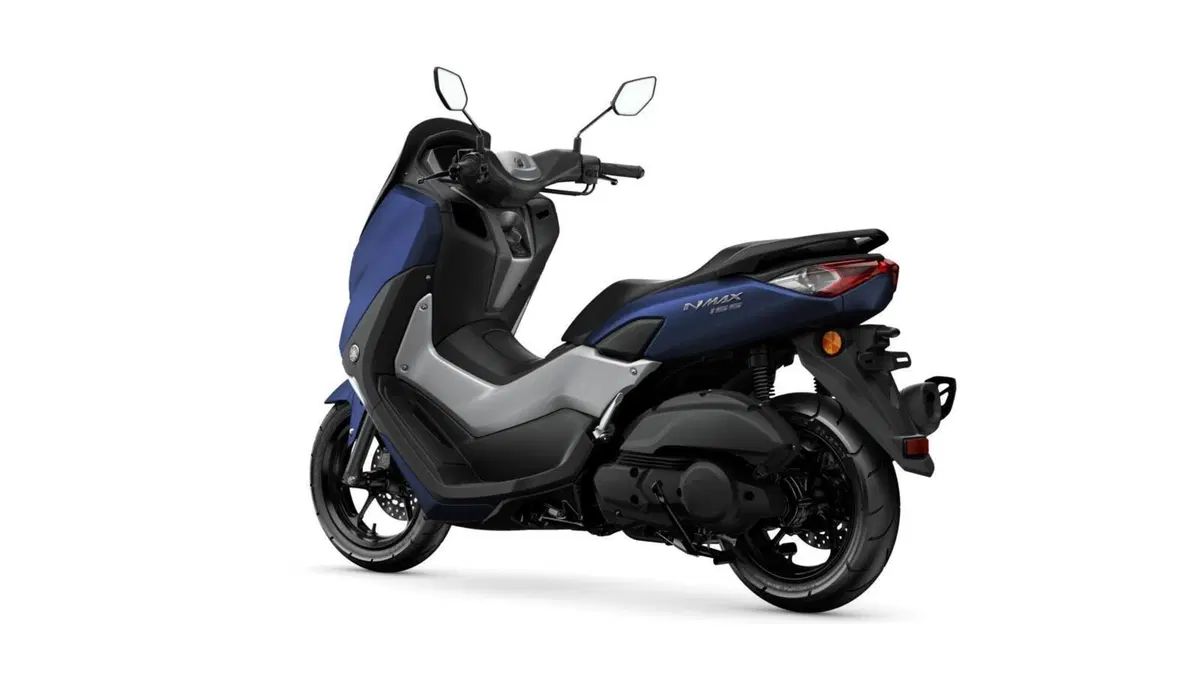 Yamaha: nuovi colori 2022 per NMAX 125 e 155, XMAX 300 e 125, Tricity 300 e D'elight 125 (3)