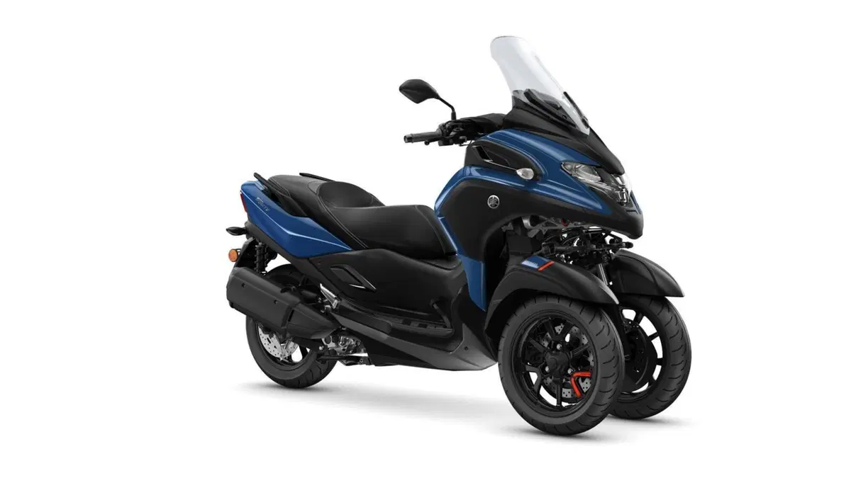 Yamaha: nuovi colori 2022 per NMAX 125 e 155, XMAX 300 e 125, Tricity 300 e D'elight 125 (3)