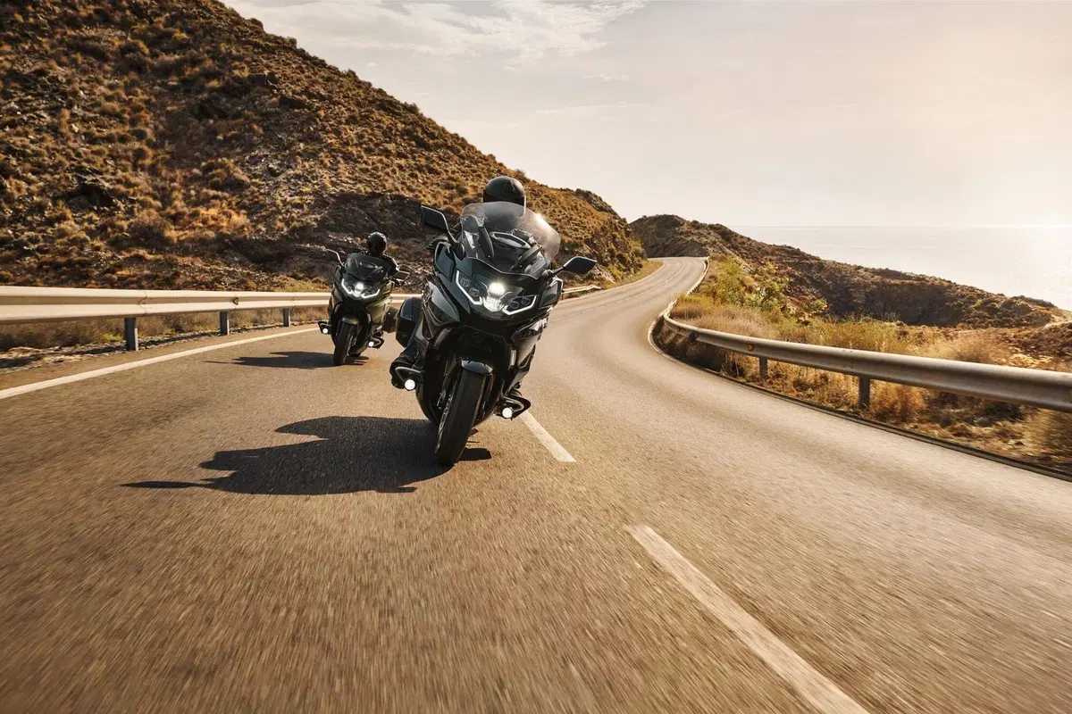 Nuova BMW K1600 2022. Dati, prezzi, foto e presentazione dal vivo (20)