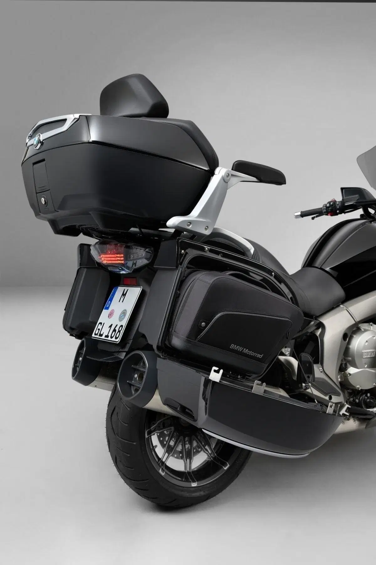 Nuova BMW K1600 2022. Dati, prezzi, foto e presentazione dal vivo (6)