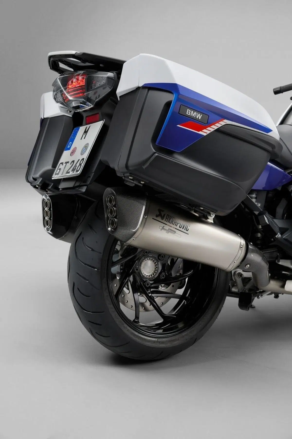 Nuova BMW K1600 2022. Dati, prezzi, foto e presentazione dal vivo (8)