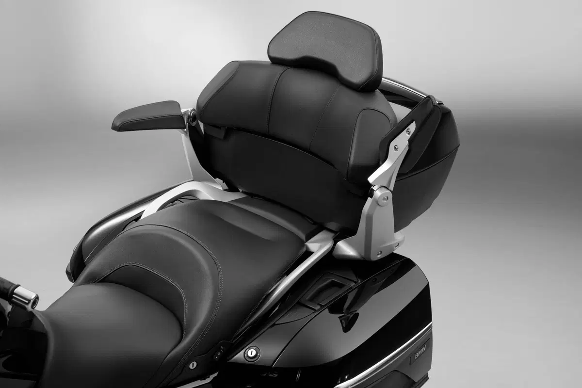 Nuova BMW K1600 2022. Dati, prezzi, foto e presentazione dal vivo (14)