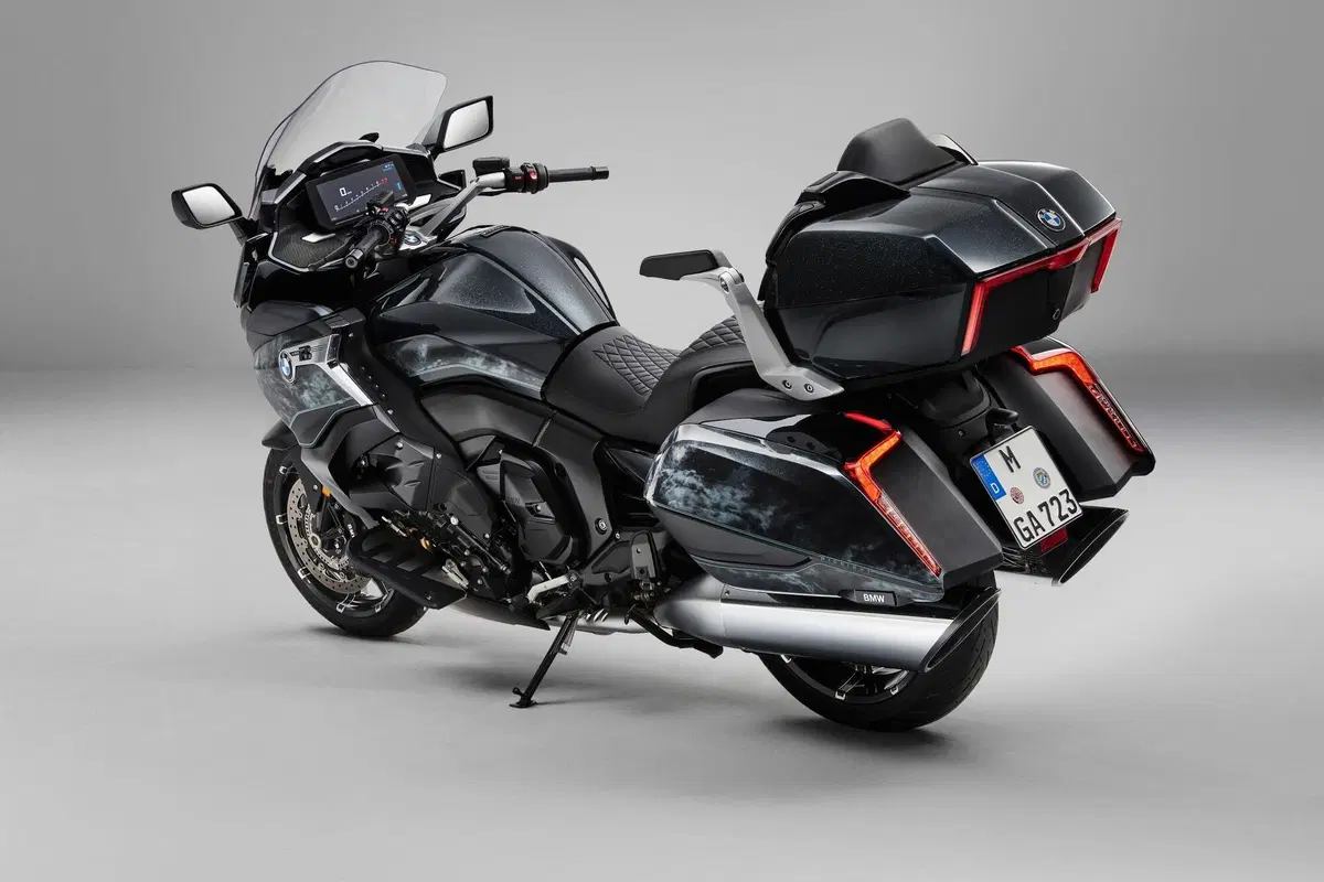 Nuova BMW K1600 2022. Dati, prezzi, foto e presentazione dal vivo (23)