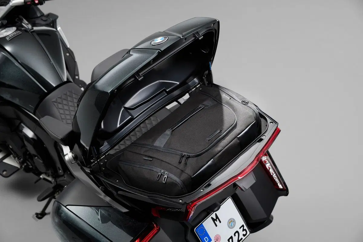Nuova BMW K1600 2022. Dati, prezzi, foto e presentazione dal vivo (31)