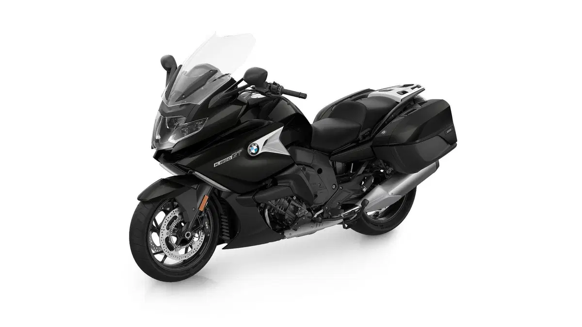 Nuova BMW K1600 2022. Dati, prezzi, foto e presentazione dal vivo (3)