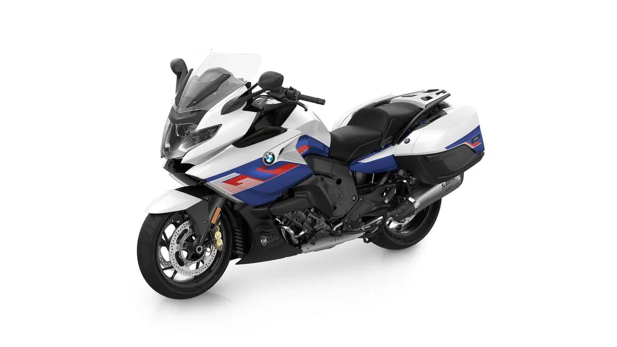Nuova BMW K1600 2022. Dati, prezzi, foto e presentazione dal vivo (6)