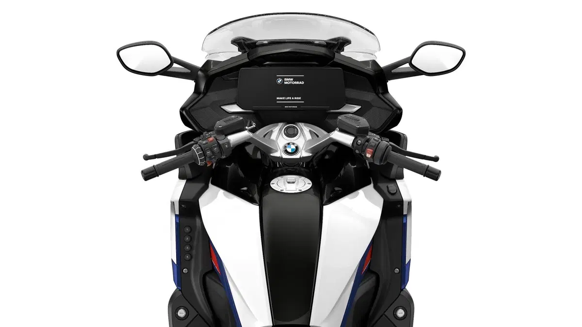 Nuova BMW K1600 2022. Dati, prezzi, foto e presentazione dal vivo (16)