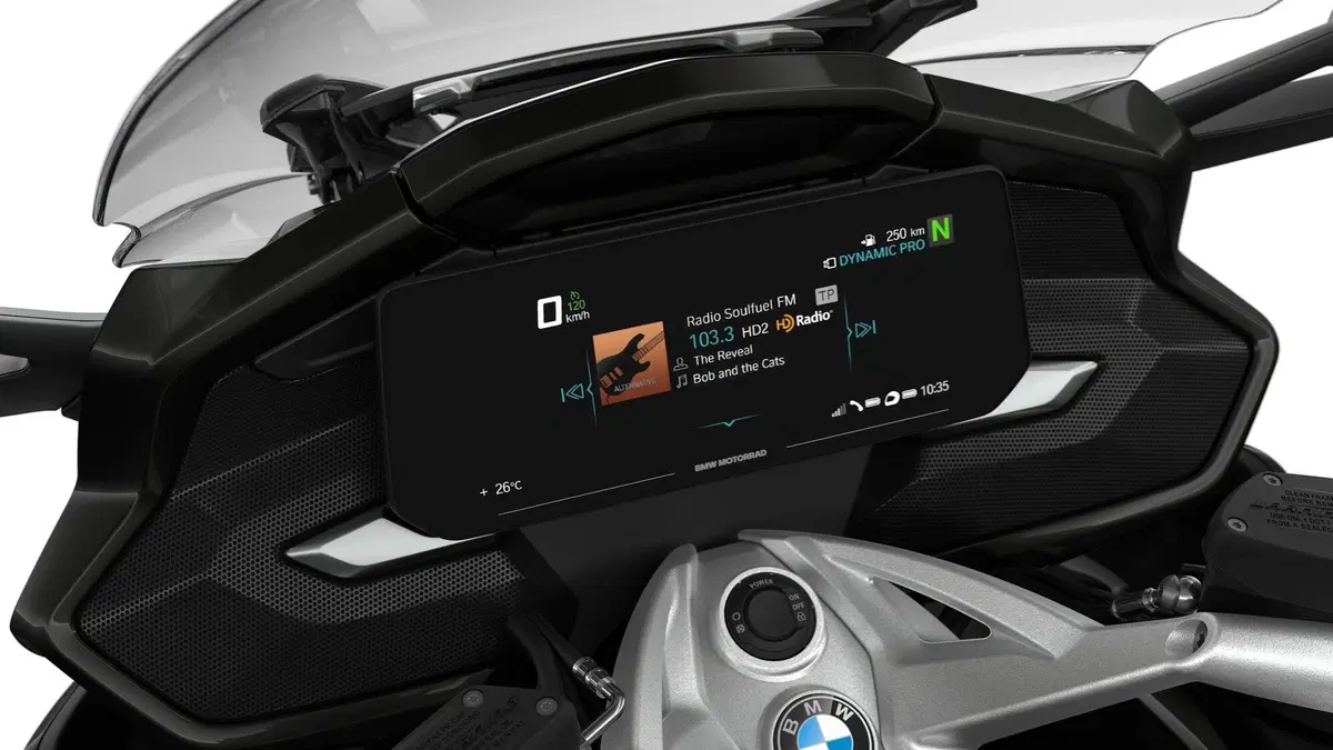 Nuova BMW K1600 2022. Dati, prezzi, foto e presentazione dal vivo (26)