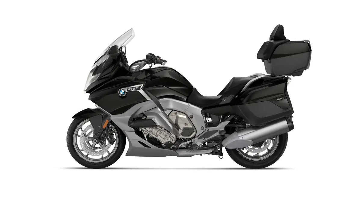 Nuova BMW K1600 2022. Dati, prezzi, foto e presentazione dal vivo (5)