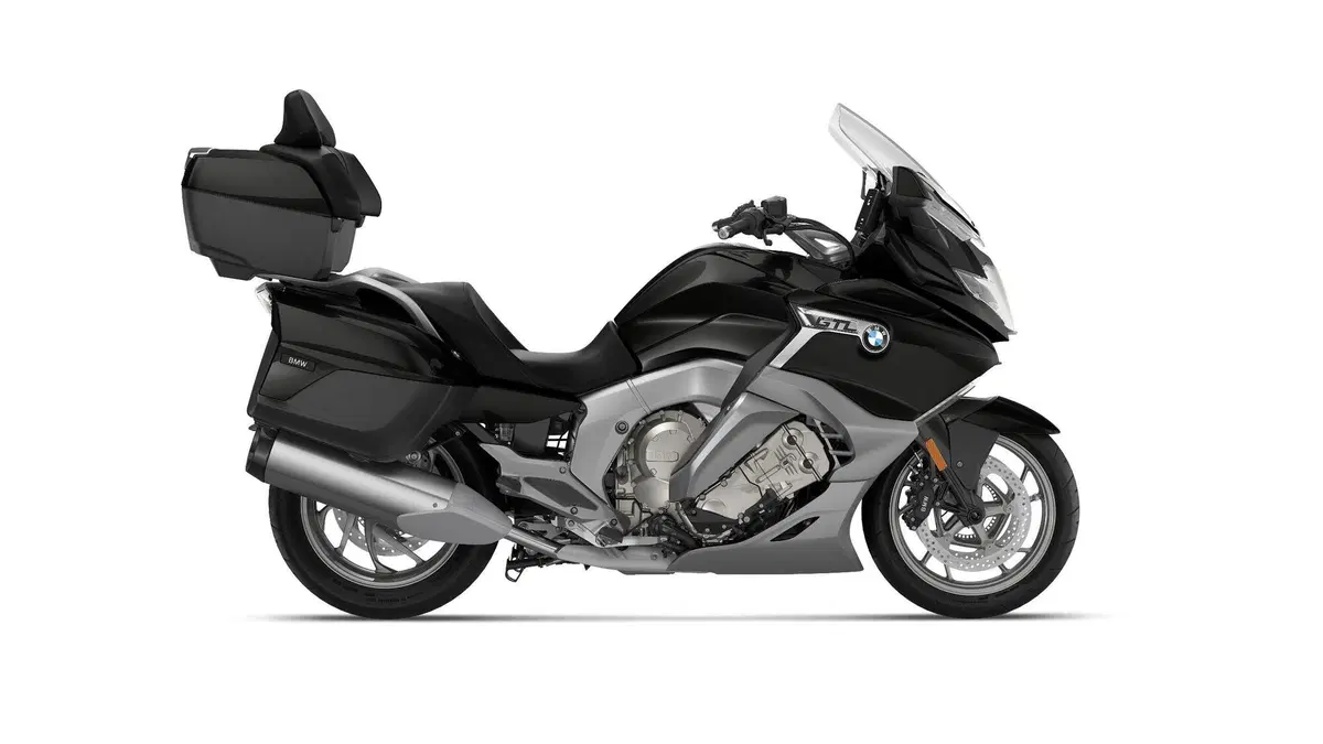 Nuova BMW K1600 2022. Dati, prezzi, foto e presentazione dal vivo (8)