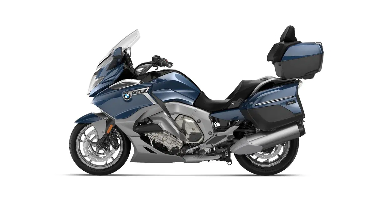 Nuova BMW K1600 2022. Dati, prezzi, foto e presentazione dal vivo (12)