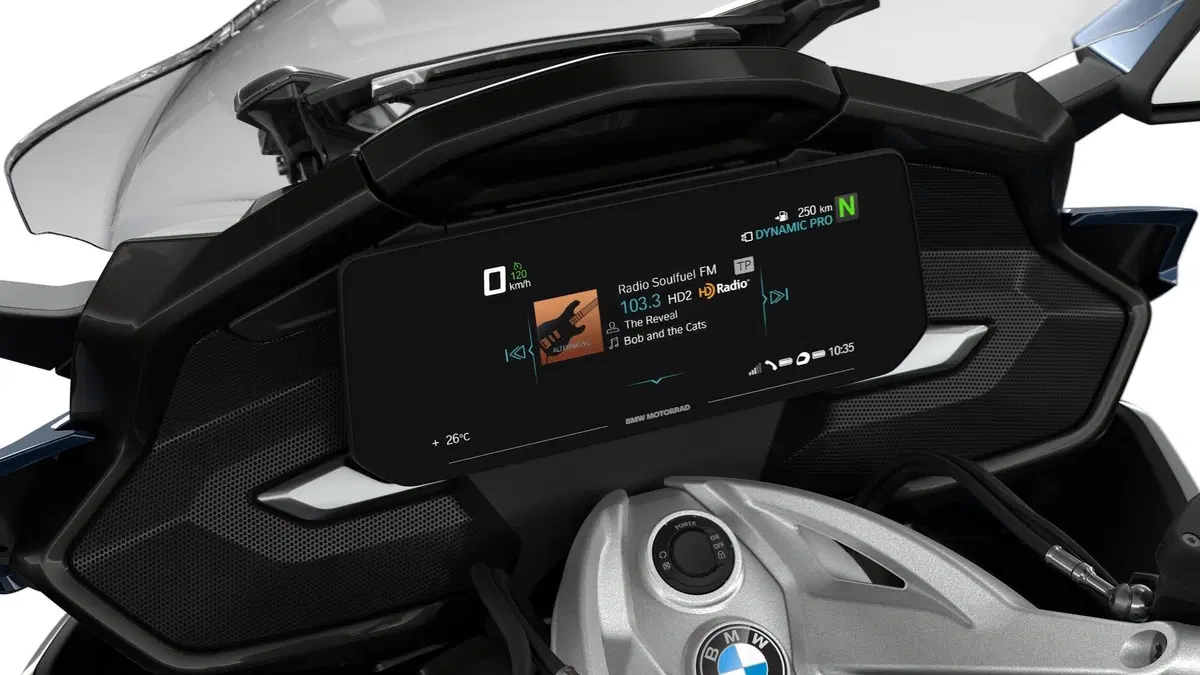 Nuova BMW K1600 2022. Dati, prezzi, foto e presentazione dal vivo (20)