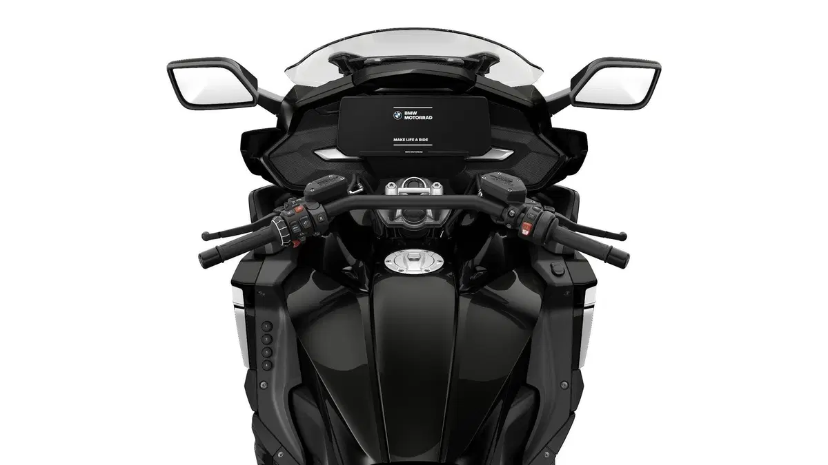Nuova BMW K1600 2022. Dati, prezzi, foto e presentazione dal vivo (18)