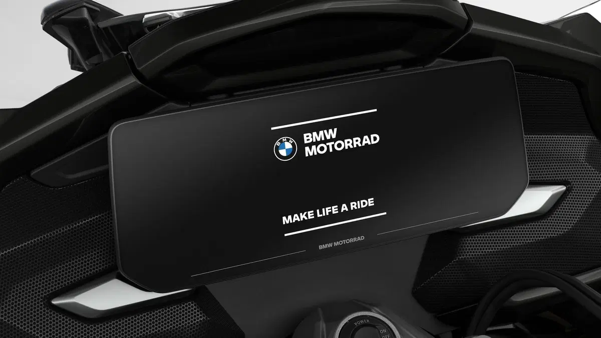 Nuova BMW K1600 2022. Dati, prezzi, foto e presentazione dal vivo (20)
