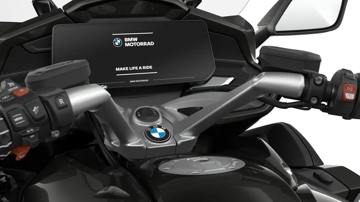 Nuova BMW K1600 2022. Dati, prezzi, foto e presentazione dal vivo (23)