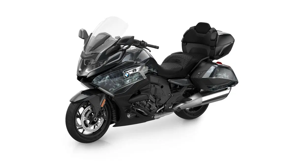 Nuova BMW K1600 2022. Dati, prezzi, foto e presentazione dal vivo