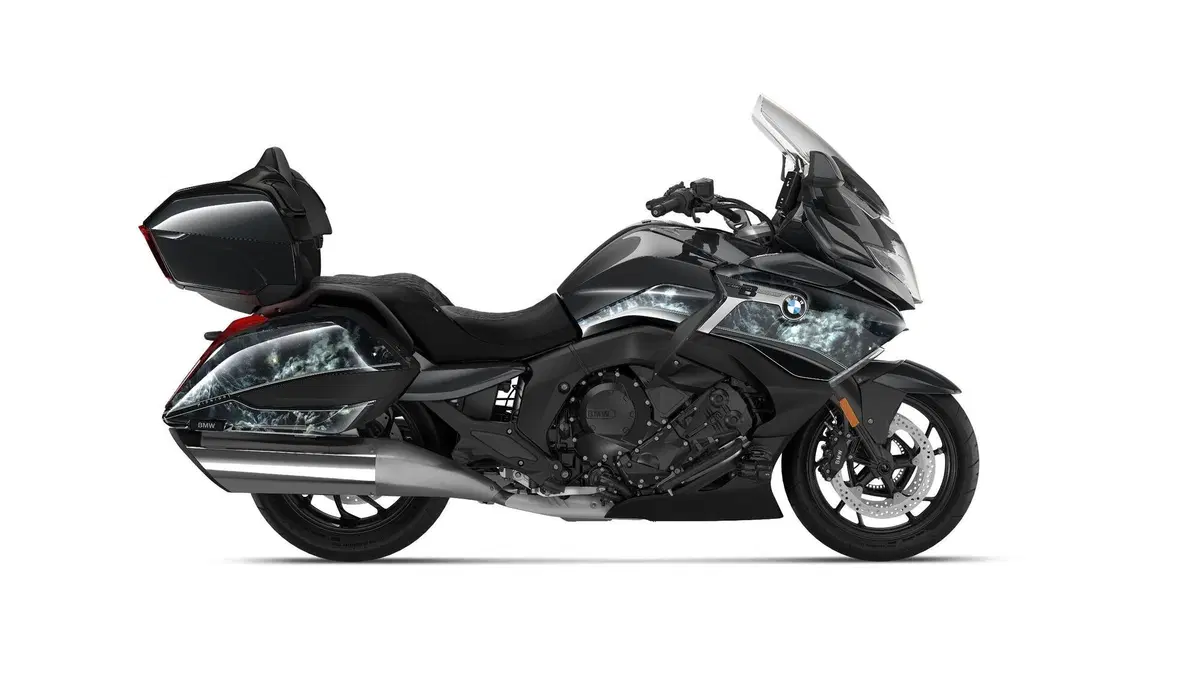 Nuova BMW K1600 2022. Dati, prezzi, foto e presentazione dal vivo (8)