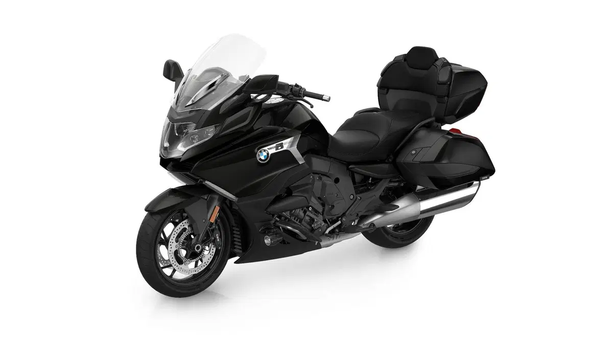Nuova BMW K1600 2022. Dati, prezzi, foto e presentazione dal vivo (12)
