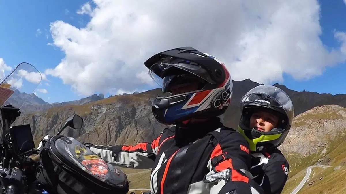 Viaggi, itinerari e giri in moto: il Colle Dell’Agnello in moto con papà (14)