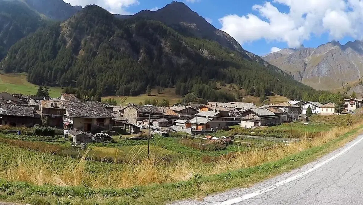 Viaggi, itinerari e giri in moto: il Colle Dell’Agnello in moto con papà (15)