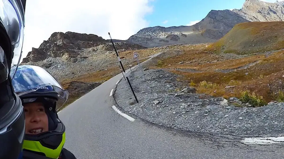 Viaggi, itinerari e giri in moto: il Colle Dell’Agnello in moto con papà (21)