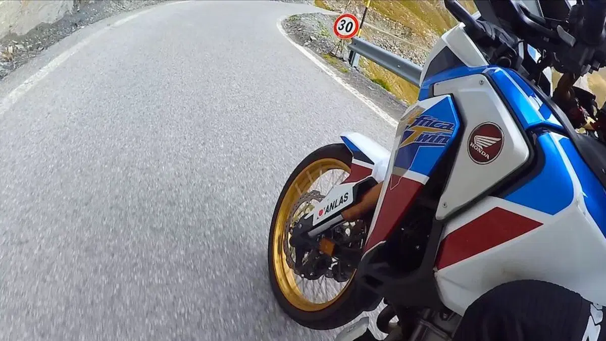 Viaggi, itinerari e giri in moto: il Colle Dell’Agnello in moto con papà (19)