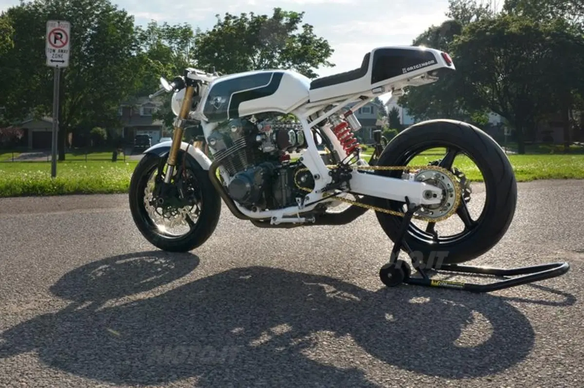 Chappell Customs Honda CB985 (9)