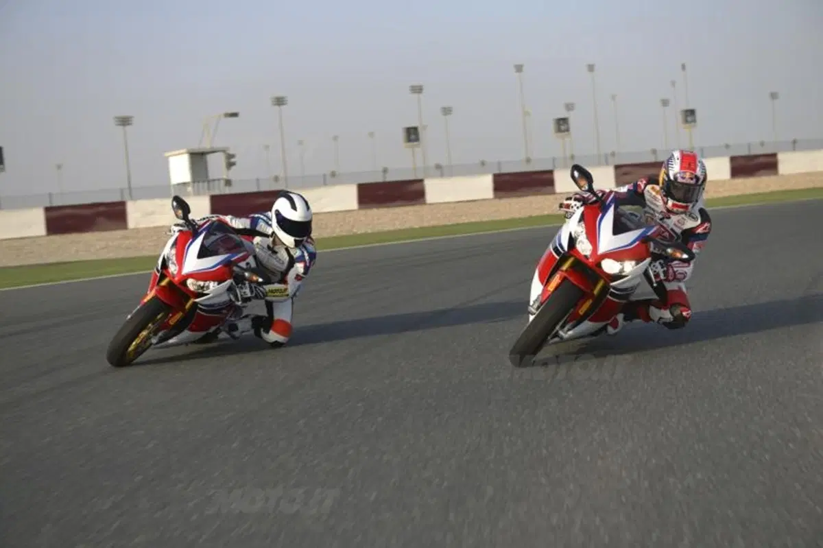 Honda CBR1000RR Fireblade SP (8)
