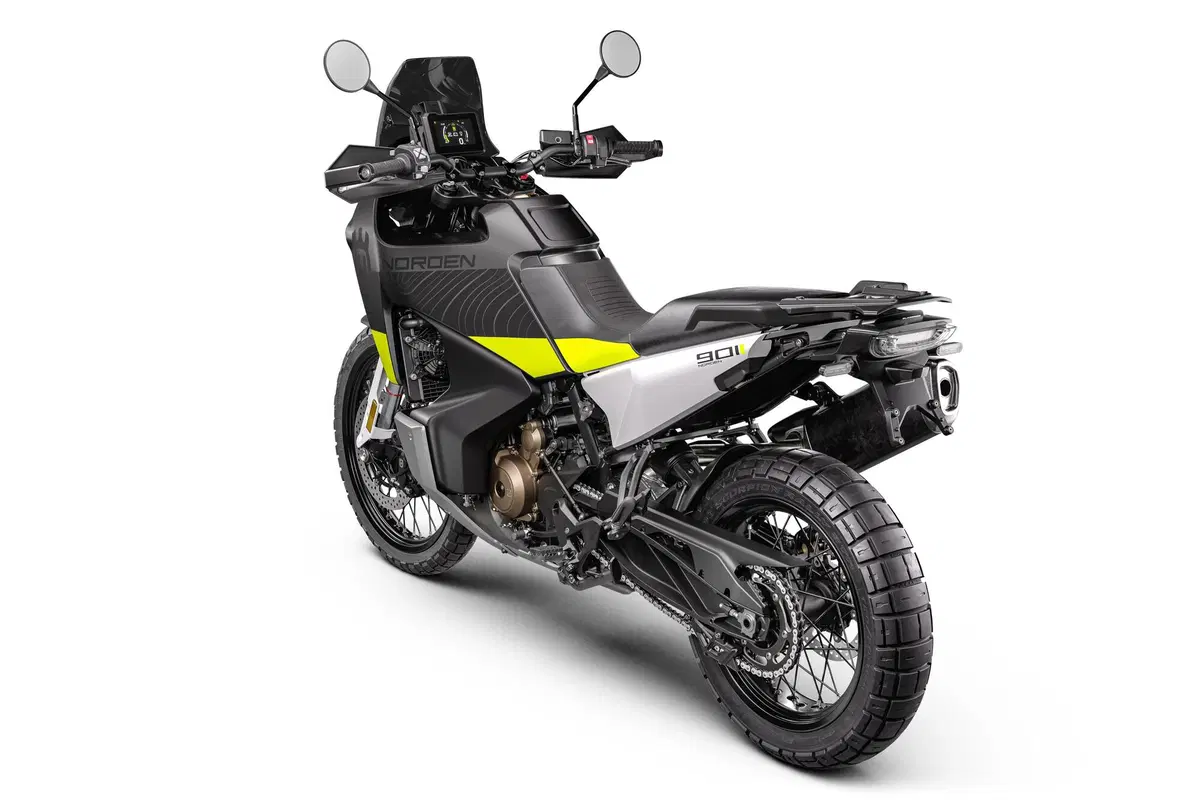Husqvarna Norden 901: eccola! Foto, caratteristiche, scheda tecnica e prezzo (12)